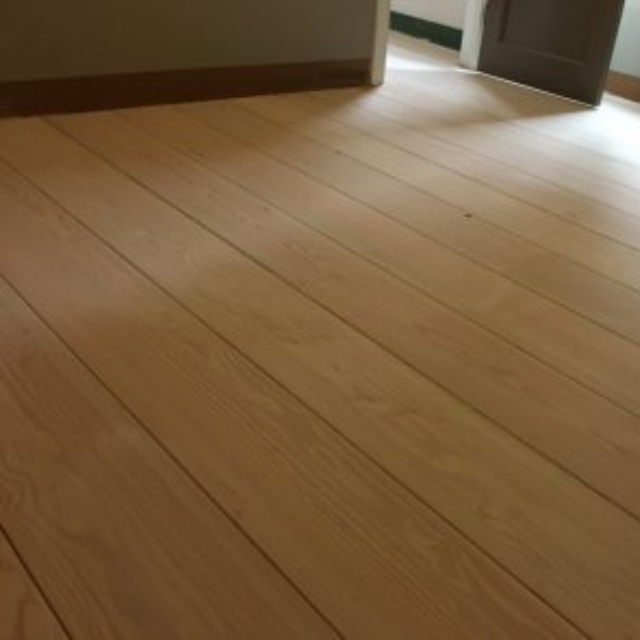 Clear-Wide-Plank-Floor